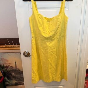Cooperative Bright Yellow Garment